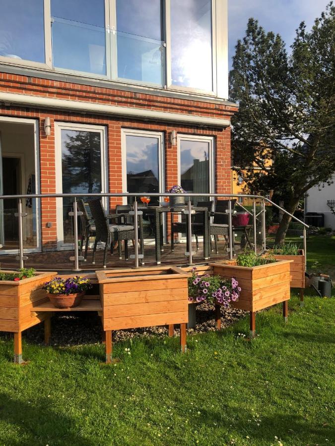 Stadtvilla Bruegemann Mit Terrasse & Parkplatz - Abc136 By AbcWißmar מראה חיצוני תמונה